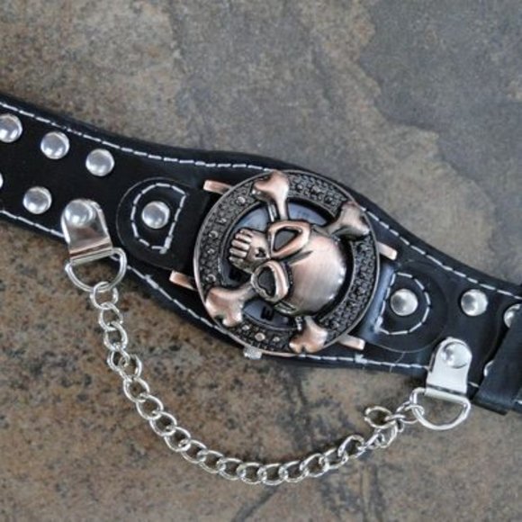 Montre À Couvercle 3D Tête De Mort Skull & Chaine - Picture 2 of 3